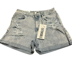 Refuge Shorts Juniors Size 9 High Rise Denim Shorts Light Wash Distressed NWT